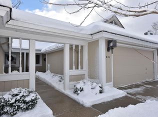 841 W Autumn Path Ln, Milwaukee, WI 53217