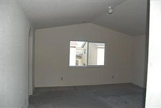 5th image of 2729 Malik Ave