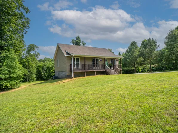 98 Shannon Rd, Leoma, TN 38468