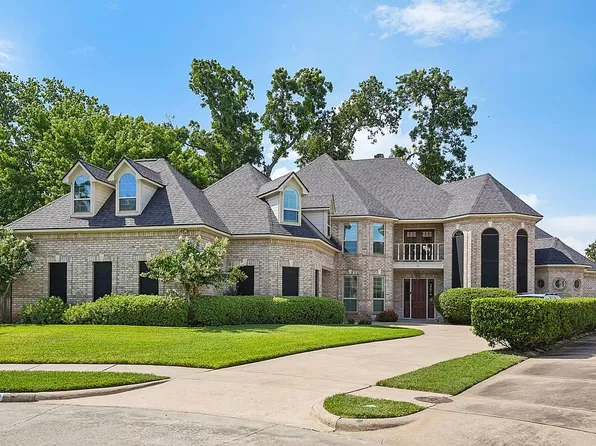 2419 Vintage Cir, Richmond, TX 77406