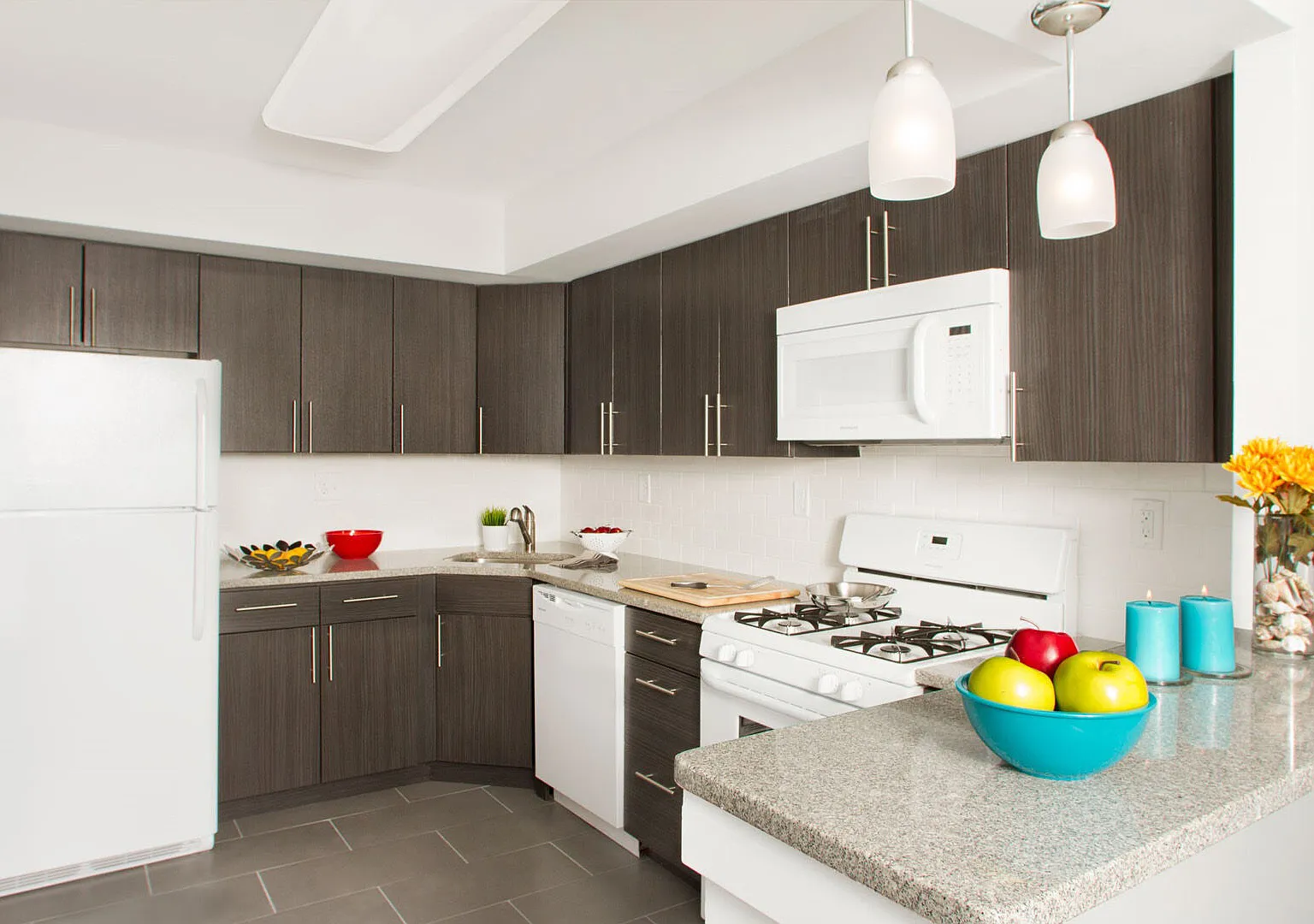 Ridgeview Apartments — Photo 2