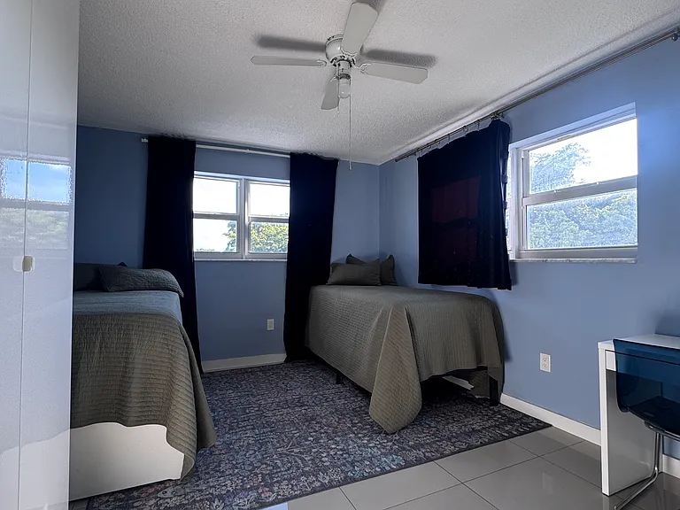 910 Jefferson Ave #4E — Photo 13