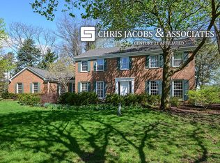 2106 Bannockburn, Inverness, IL 60067