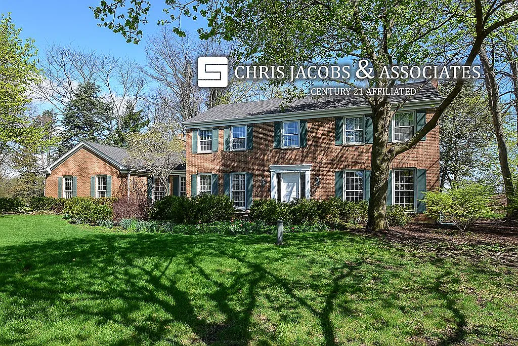 2106 Bannockburn photo 1