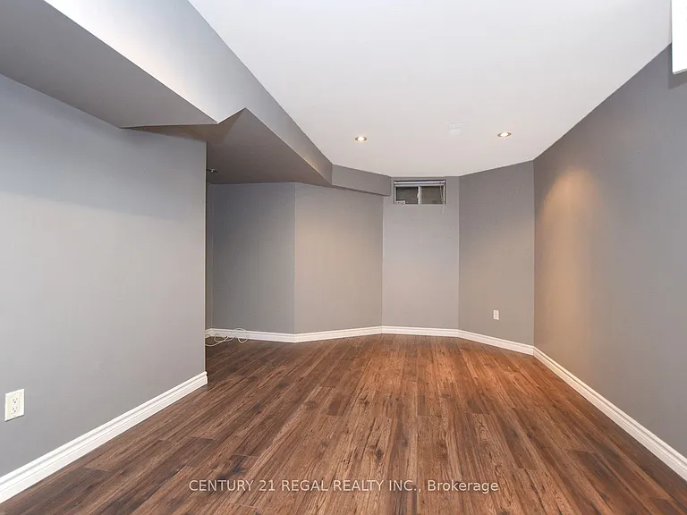 25 Monte Carlo Dr #BASEMENT — Photo 14