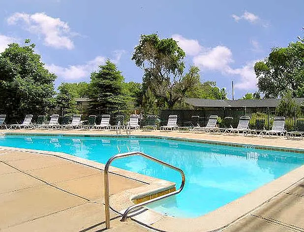 Timber Ridge Apartments — Photo 4