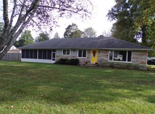 207 W Van Buren St, Gobles, MI 49055