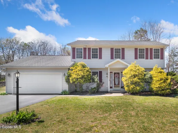 38 Dorlyn Road, Colonie, NY 12205