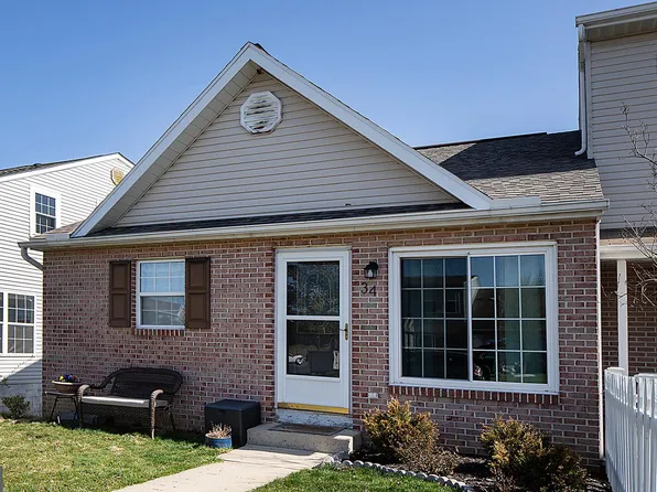 34 Tory Cir, Enola, PA 17025