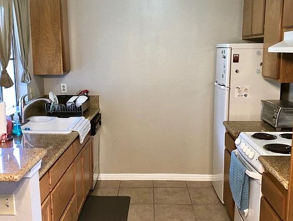 4th image of 23252 La Mar APT D