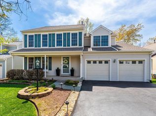 14805 Hartlaub Ct, Centreville, VA 20120