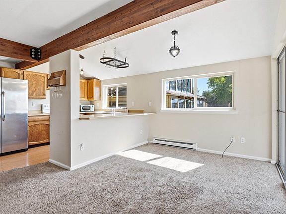 5th image of 2339 Rattlesnake Ct APT C