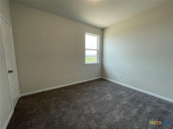 5th image of 1324 Dowdy Dr