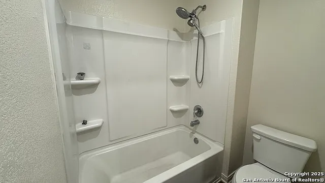 3146 Gilbert Gdn — Photo 24