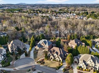 1820 Turnberry Ave, Suwanee, GA 30024