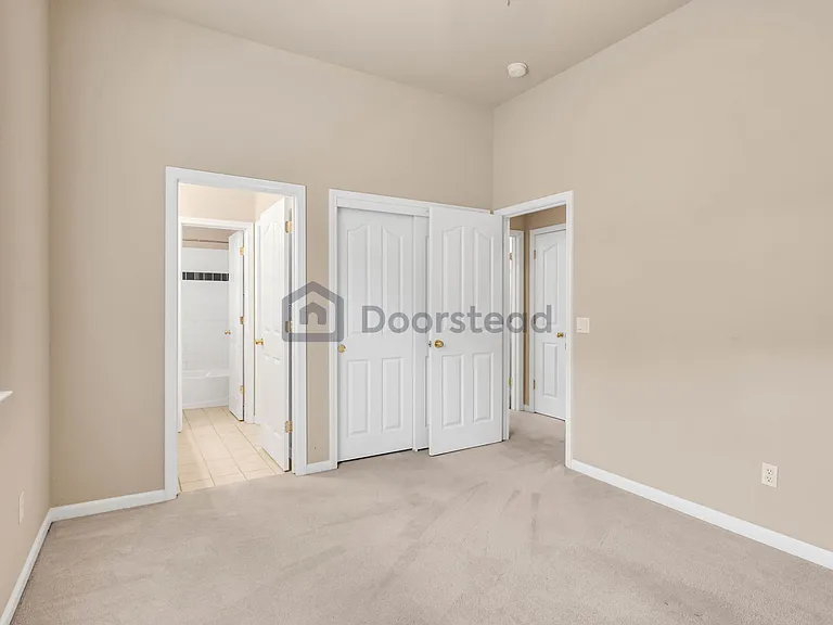 9713 Toscano Dr — Photo 23