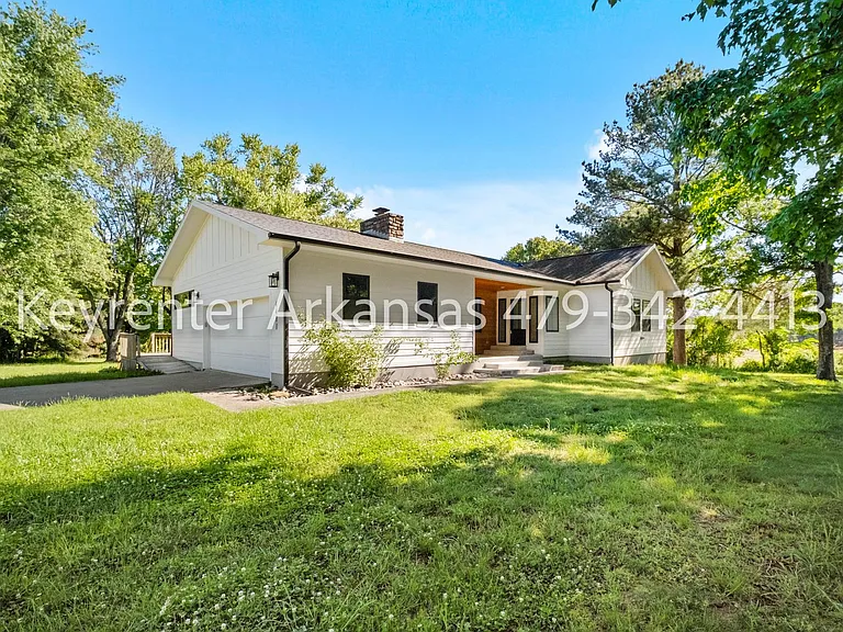 4480 E Trough Spring Rd — Photo 2