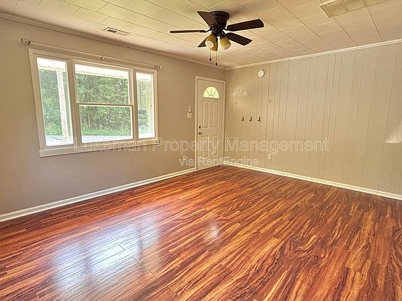 3rd image of 217 Wallace Ave
