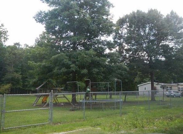 2nd image of 282 Lee Road 955