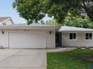 5312 London Rd, Lincoln, NE 68516