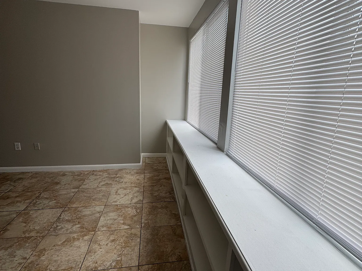 1 bed, 800 sqft, $1,250 — Photo 4