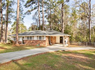 230 Taylor Cir, Blackshear, GA 31516