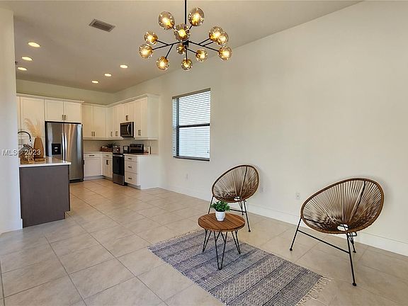 5th image of 5602 Agostino Way