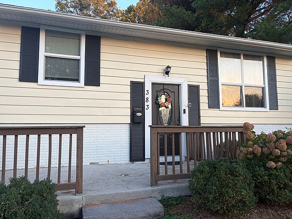 3rd image of 383 Catoctin Ave