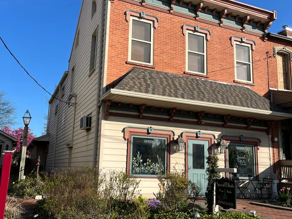 20 Market Sq, Manheim, PA 17545