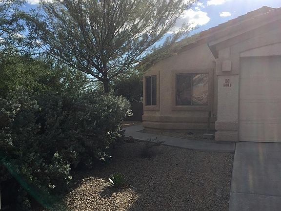 Walkway to front door