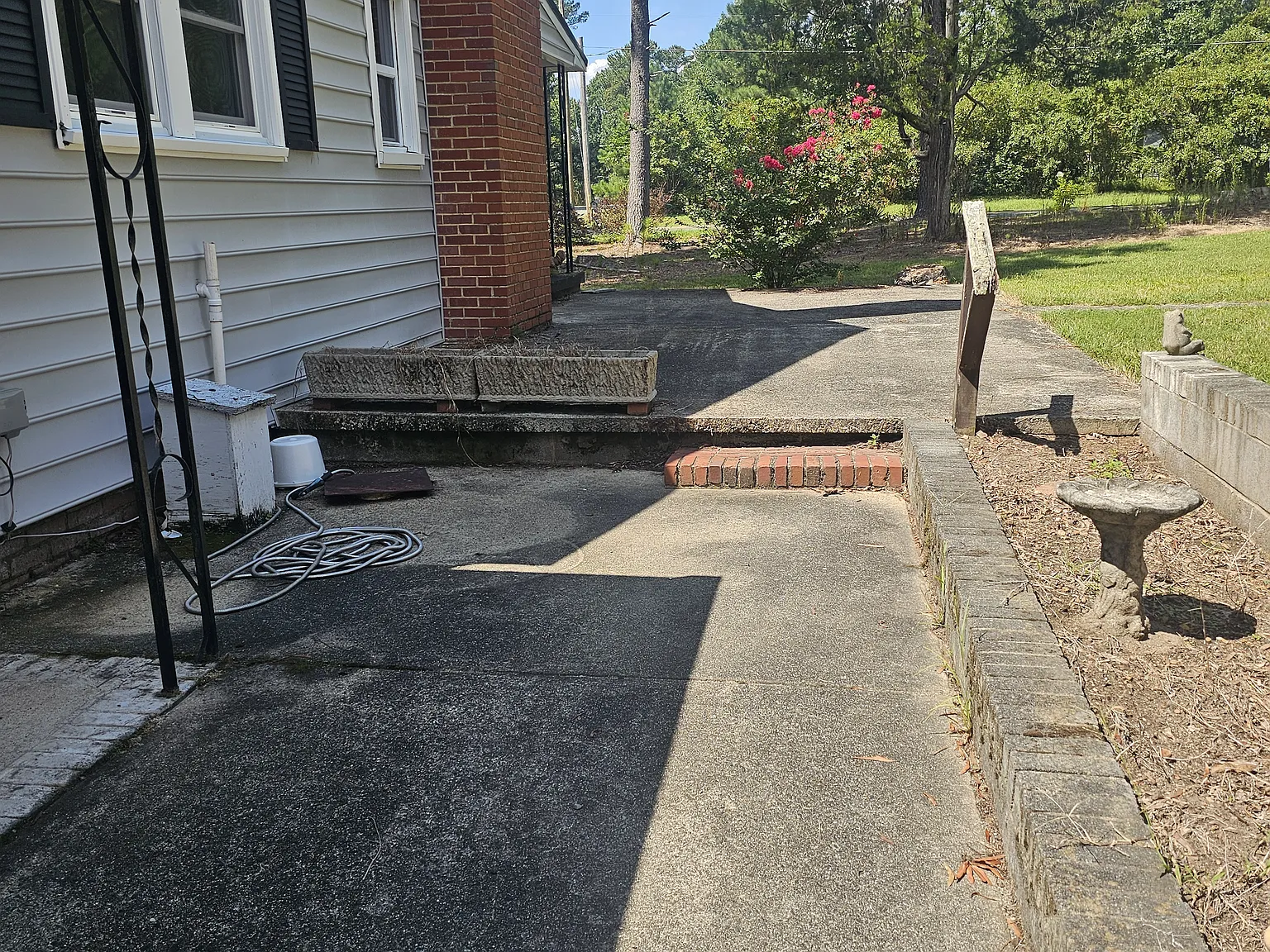 2 bed, 1824 sqft, $1,800 — Photo 2