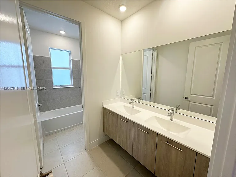 4255 SW 123rd Ter — Photo 25