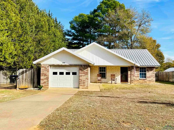 1606 Garner Ln, Longview, TX 75605