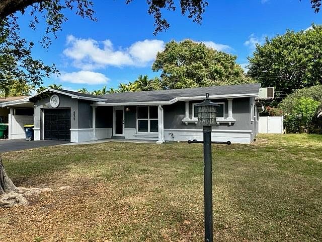 1st image of 4972 SW 29th Way