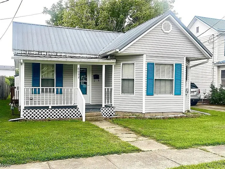 609 Poplar Ave — Photo 4