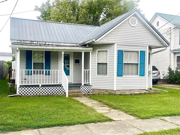609 Poplar Ave, Williamstown, WV 26187