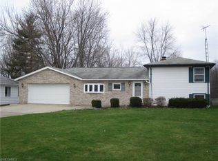 945 N 12th St, Sebring, OH 44672