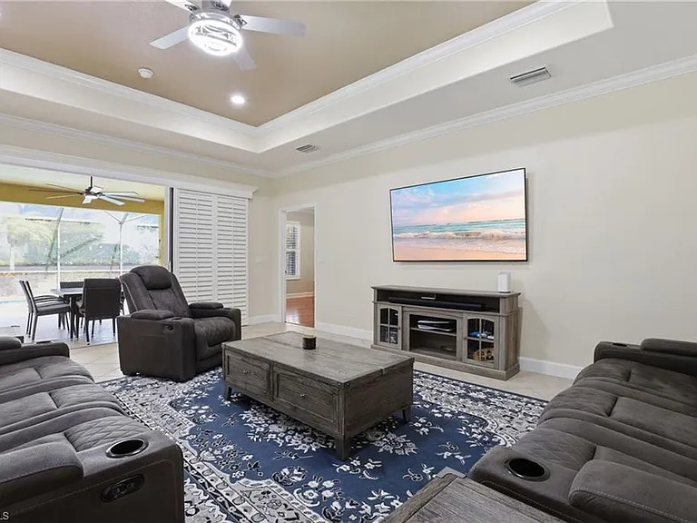 13818 Farnese Dr — Photo 14