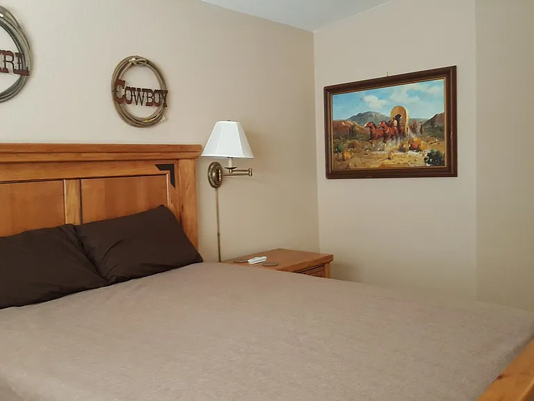 3931 Albacore Dr — Photo 9