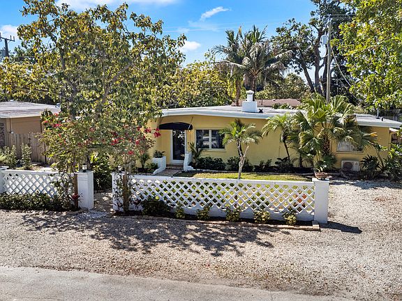 5th image of 1406 NE 15th Street