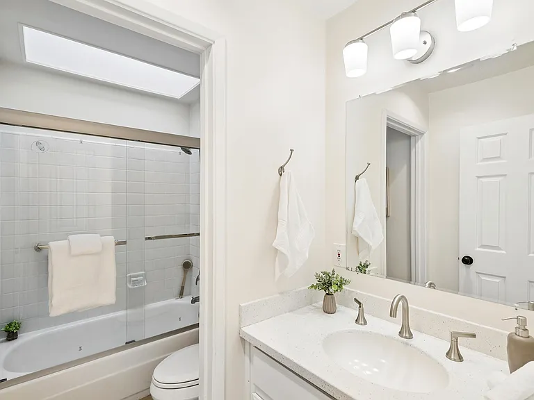 4024 Farm Hill Blvd #8 — Photo 2