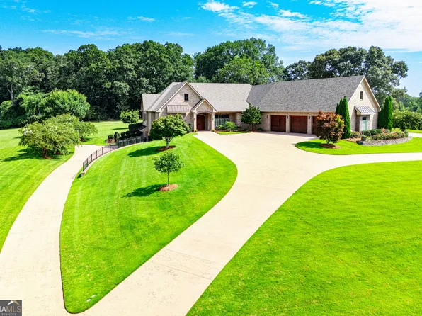 109 Carson Pl, Carrollton, GA 30117
