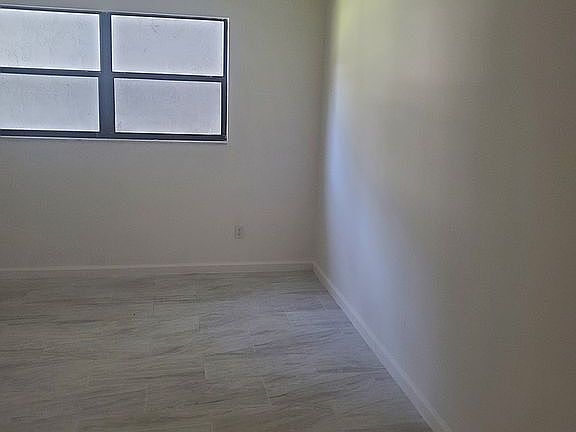 4th image of 1504 Virginia Ave APT 112