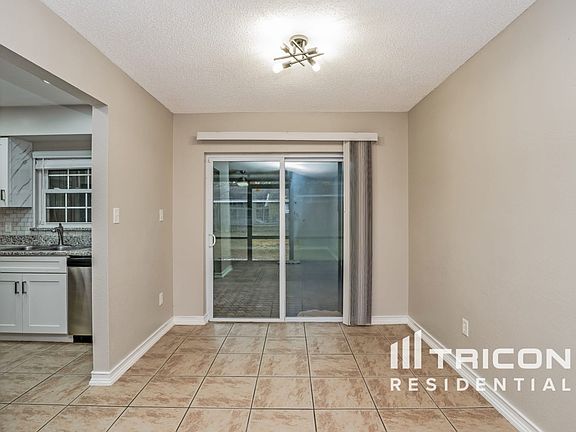 5th image of 5324 Hillside Dr