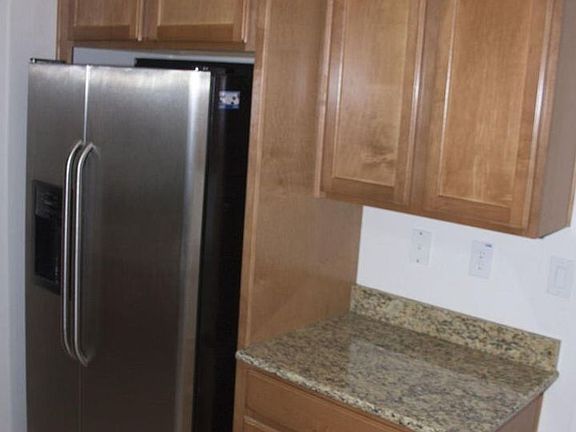 5th image of 28231 N 25th Dl