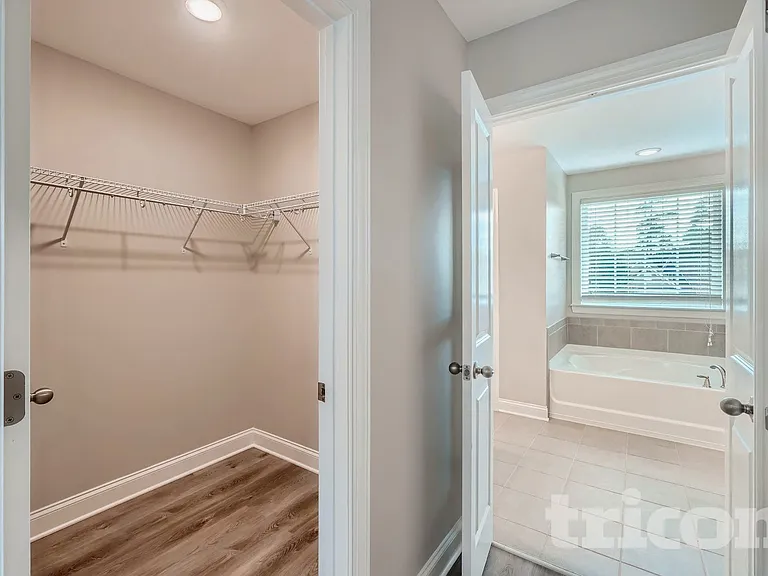 162 Blueview Rd — Photo 6