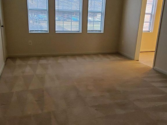 5th image of 1709 N Troy St APT 384