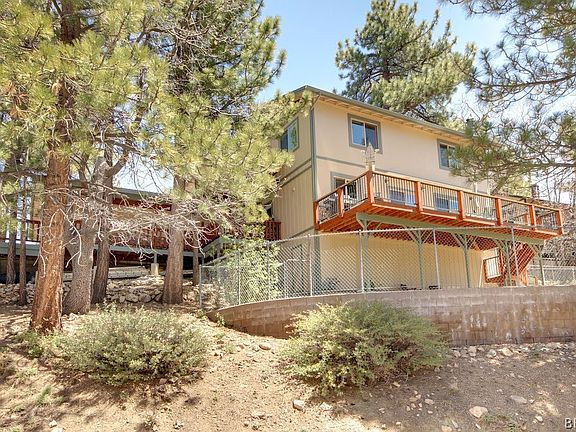 4th image of 620 Villa Grove Ave