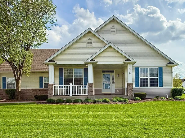 1719 Devonshire Ln, Shorewood, IL 60404