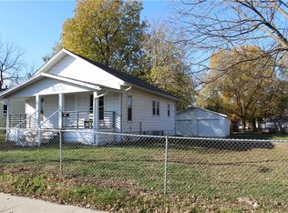 1224 E 29th St, Des Moines, IA 50317